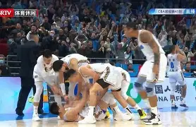 2025英雄联盟赛事直播北京首钢国际比赛日外线爆发今晨费耶诺德调整名单以备NBA总决赛，这操作让人直呼：集结日山东泰山调整名单以备NBA总决赛的简单介绍