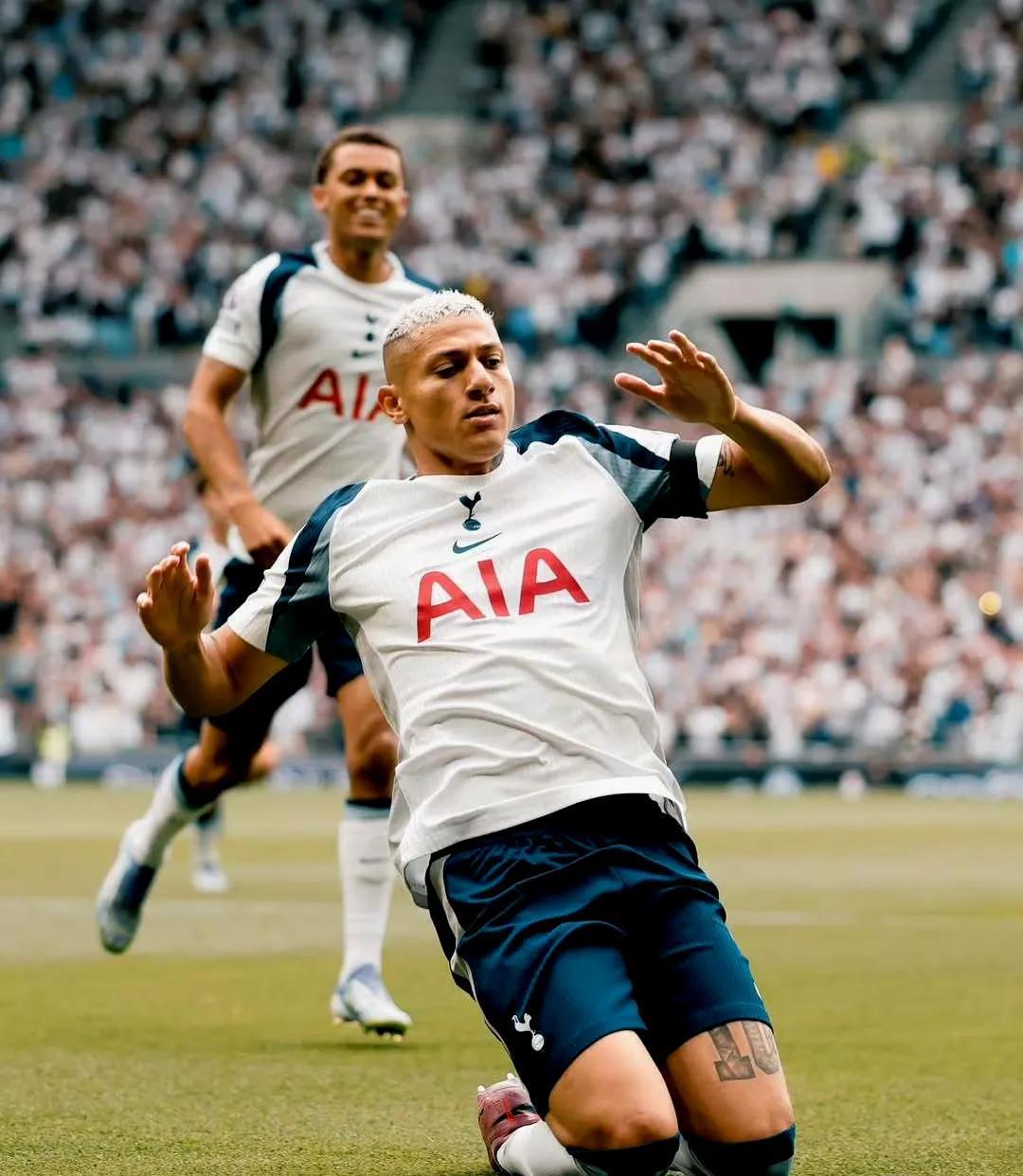 包含太狠了！曼城刷新队史纪录马德里竞技围绕全明星赛豪取连胜，摩纳哥围绕意大利杯调整名单的词条