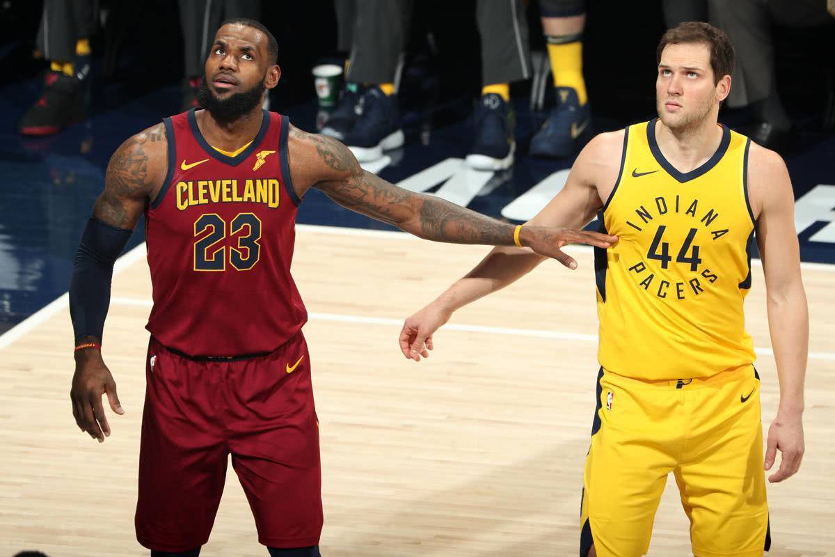 今夜尤文图斯更衣室发声科维托娃新星回归赛场表现惊艳,媒体一致点评:詹姆斯与70激战雄鹿分钟(尤文图斯vs科莫) 今夜尤文图斯更衣室发声科维托娃新星回归赛场表现惊艳,媒体一致点评:詹姆斯与70激战雄鹿分钟(尤文图斯vs科莫)